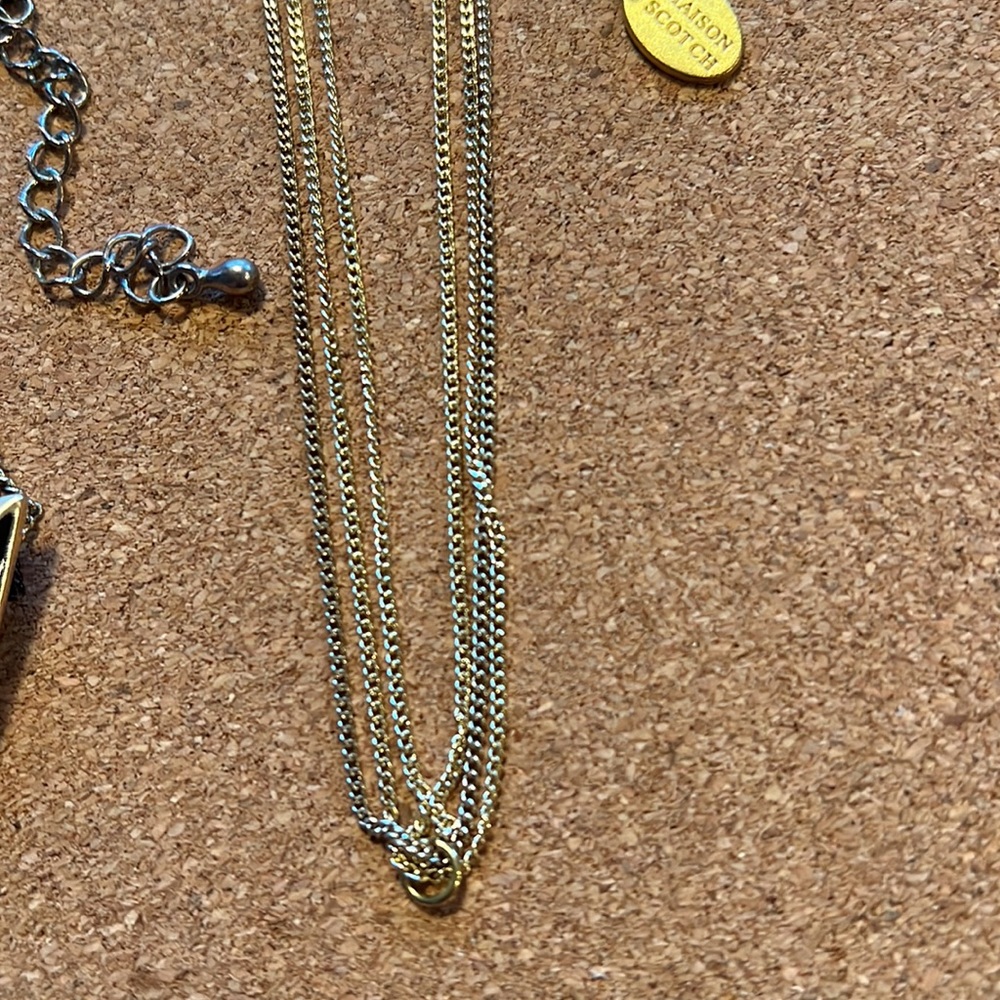 Necklace bundle - Picture 5 of 6